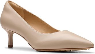 Clarks Adela Court Pump in Sand Leather at Nordstrom Rack, Size 7.5