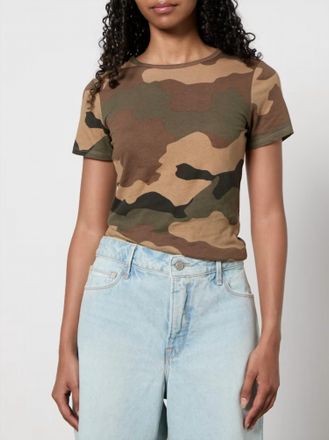 Good American Slim Fitted Tee In Camo001