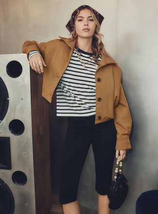 Icone Womens Topstitched capri pant