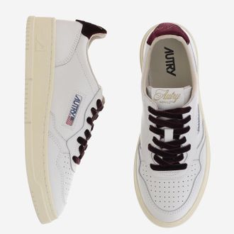 Autry Womens Leather Sneakers Medalist Low White Cow Trainers