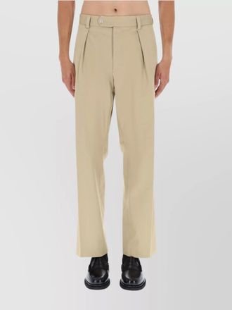 HUGO BOSS pleated trousers with side and back pockets