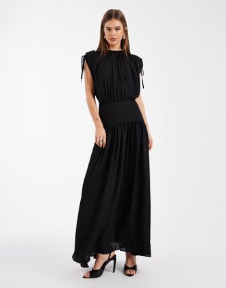 Asos Vestito lungo a campana drappeggiato nero
