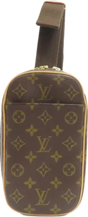 Louis Vuitton Monogram Monogram Monogram Pochette Sling Bag (Pre-Owned)