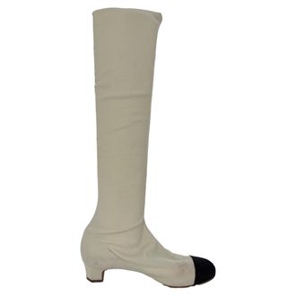 Chanel Chanel Camellia overknee laarzen in wit polyester
