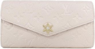 Louis Vuitton Baby Pink Light Pink Pearl Leather Long Wallet (Tri-Fold) (Pre-Owned)