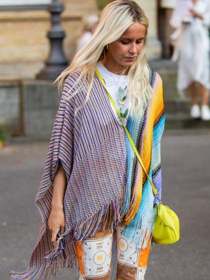 5 idee per indossare la maglieria in spiaggia