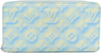 Louis Vuitton Light Green Vert Leather Long Wallet (Bi-Fold) (Pre-Owned)