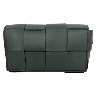 Bottega Veneta Bottega Veneta Intrecciato cassettetas van groen leer