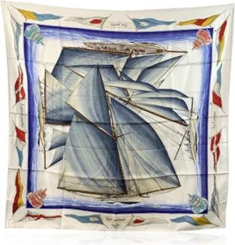 Hermès Pre-owned Scarves, female, Multicolor, Size: ONE SIZE Pre-owned Silk scarves