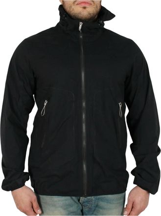 Spyder Diffuser Shell Jacket in Black Men