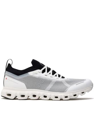 On White Cloud 6 Versa Mesh Running Sneakers