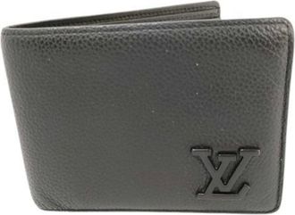 Louis Vuitton Black Leather Wallet (Bi-Fold) (Pre-Owned)