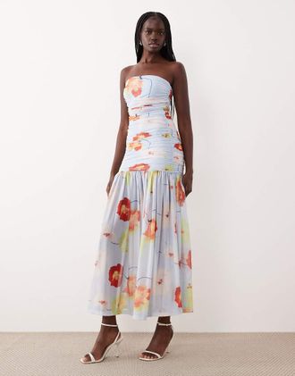 Bardot Solana - Vestito lungo a fascia arricciato in rete blu a fiori