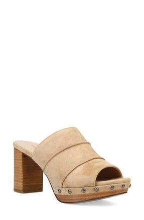 Pelle Moda Amery Sandal in Latte at Nordstrom Rack, Size 5.5