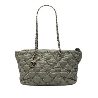 Chanel Pre-owned Tote Bags, female, Gray, Size: ONE SIZE Pre-owned Vintage Quilted Nylon Tote Bag