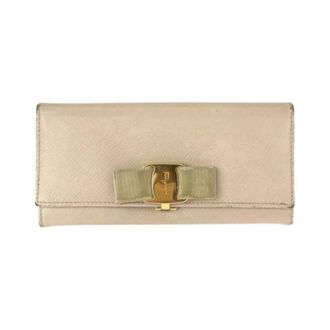 Ferragamo Pre-owned Wallets, female, Beige, Size: ONE SIZE Pre-owned Vara Ribbon Leather Long Wallet