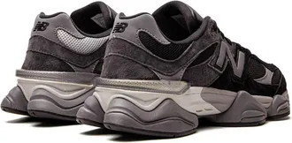 New Balance Sneakers - Black