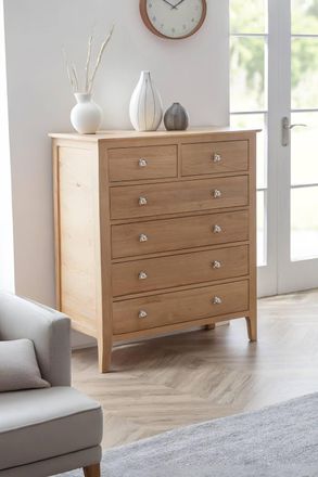 Julian Bowen Cotswold 6 Drawer Chest (4+2) in Light Oak