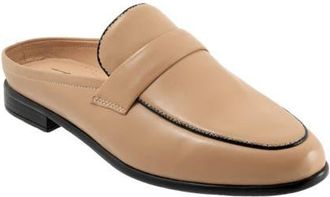 Trotters Lola Loafer Mule in Beige at Nordstrom, Size 10.5