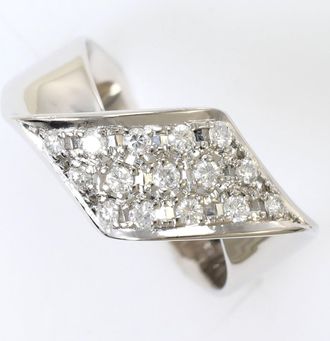 C&A Platinum Platinum 900 Band Ring (Pre-Owned)