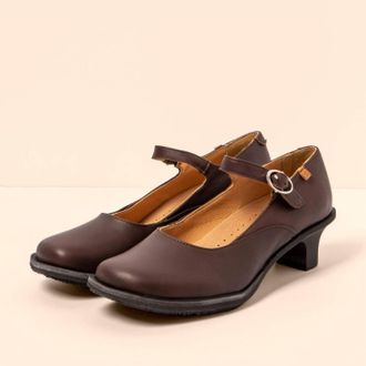 El Naturalista Womens Igusa Wax Nappa Shoes In Brown