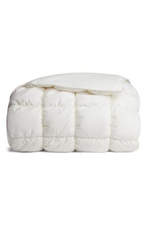 Parachute Cozy Quilted Organic Cotton Comforter (Nordstrom Exclusive) in Cream at Nordstrom, Size King/california King