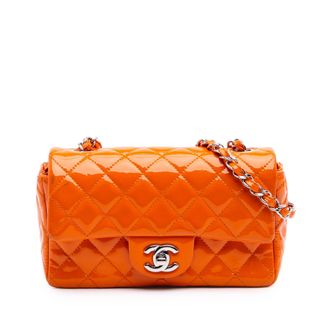 Chanel Tweedehands Mini Rectangular Classic Patent Enkel Flap