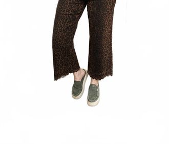 Entro Eyelet Jeans In Leopard