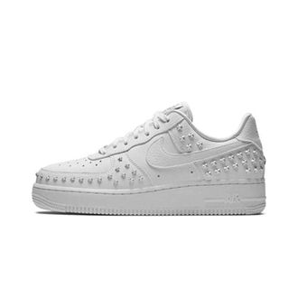 Nike Fitness, Dames, Wit, 35 1/2 EU, Leer, Air Force 1 07 XX