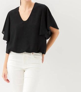 Karen Kane Flutter Sleeve V-Neck Top In Black