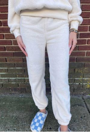 Dylan Cozy Joggers In Cream