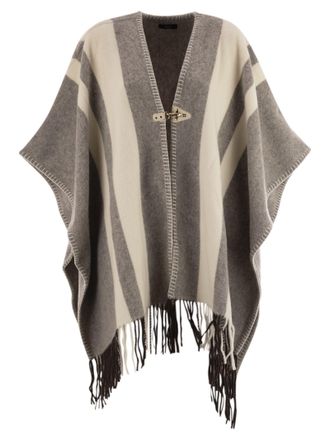 Fay Wollponcho mit Haken