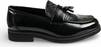 Infinity Leather Mens Faux Leather Black Tassel Lug Sole Textured Loafers Shoes