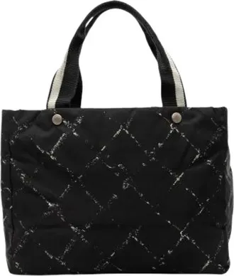 Chanel Pre-owned Tote Bags, female, Black, Size: ONE SIZE Pre-owned The Old Travel Line Tote Bag