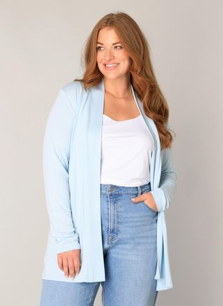 Base Level Curvy Strickjacke BASE LEVEL CURVY Ayla, Damen, Gr. 54/56, light blau, Strick, Obermaterial: 94% Viskose, 6% Elasthan, figurumspielend ca. Mitte Oberschenke