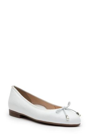 Ara Scout Flat in White Cervocalf at Nordstrom, Size 6.5