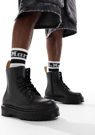 Dr. Martens unisex Vegan Jadon II mono boots in black felix rub off