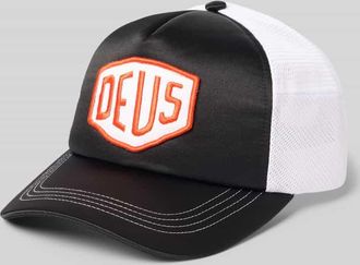 Deus Trucker Cap mit Label-Badge Modell Luxx in Black, Gr&ouml;&szlig;e 1