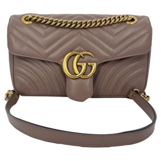 Gucci Gucci Medium GG Marmont Schoudertas in Tan Leder