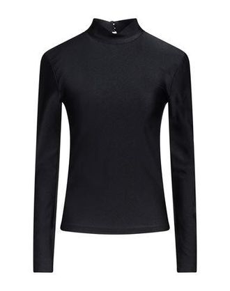 MVP Wardrobe T-shirts