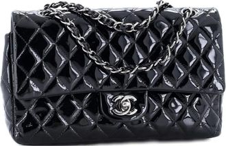 Chanel Classic Double Flap Bag Quilted Patent Medium shoulder bag - Zwart