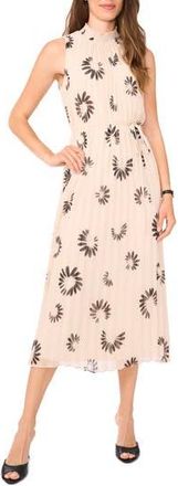 Halogen Daisy Print Sleeveless Pleated Maxi Dress in Birch at Nordstrom Rack, Size Xx-Large
