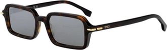 Fendi Fe 40174I 52C Zonnebrillen - Dames - Zonnebrillen - Bruin - 51 MM - Accessoires