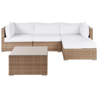Beliani Conjunto De Jard&iacute;n Sof&aacute; Con Mesa De Centro Cuadrada Rat&aacute;n Color Natural Cojines Blancos Izquierdo Sano Ii