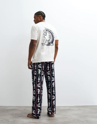 Chelsea Peers pigiama da uomo con T-shirt e pantaloni con stampa pesci ondulata-blu navy