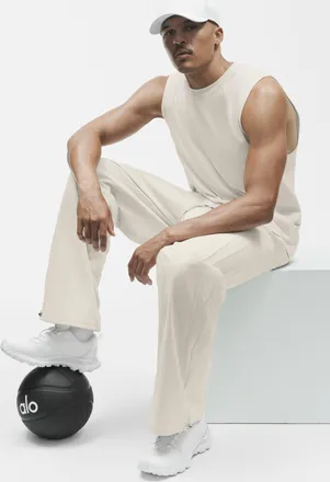 Alo | Conquer Muscle Tank Top in Bone, Size: Medium
