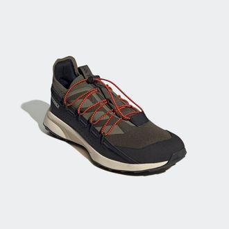 ADIDAS TERREX Wanderschuh ADIDAS TERREX TERREX VOYAGER 21 TRAVEL, Herren, Gr. 42,5, olive strata, olive strata, core schwarz, Synthetik, Textil, Schuhe Wanderschuh