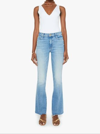 Mother Weekender Fray Flare Leg Jeans In Glow Up