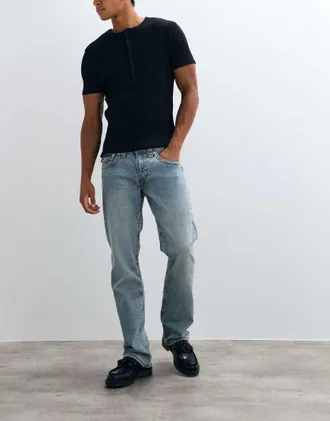 True Religion jeans denim a gamba dritta Ricky con tasche con patta in blu lavaggio chiaro