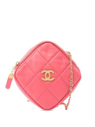 Chanel Borsa a tracolla matelass&eacute; anni 20-21 - Rosa